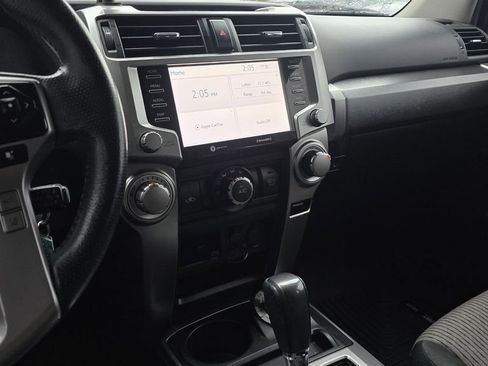 Used 2020 Toyota 4Runner SR5 image 29