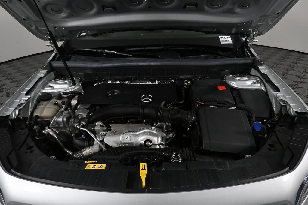 Certified 2023 Mercedes-Benz GLB 250 4MATIC image 33