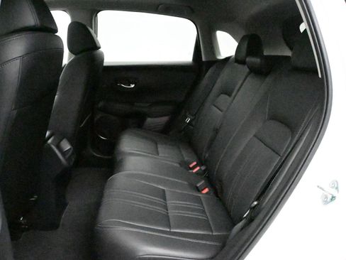 Used 2024 Honda HR-V EX-L image 10