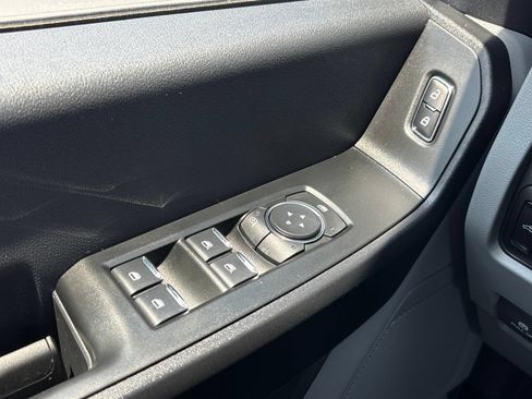Used 2025 Ford F250 XL AWD/4WD image 14