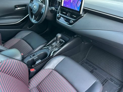 Used 2025 Toyota Corolla XSE image 20