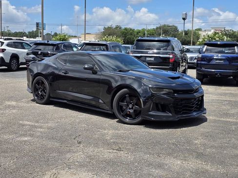 Used 2017 Chevrolet Camaro LT w/ RS Package RWD image 2