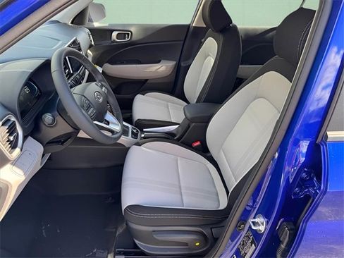 New 2026 Hyundai Venue SEL image 5