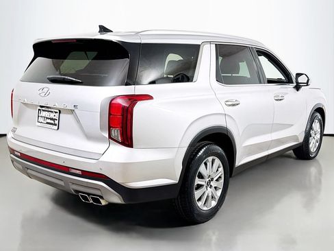 Used 2025 Hyundai Palisade SEL FWD image 4