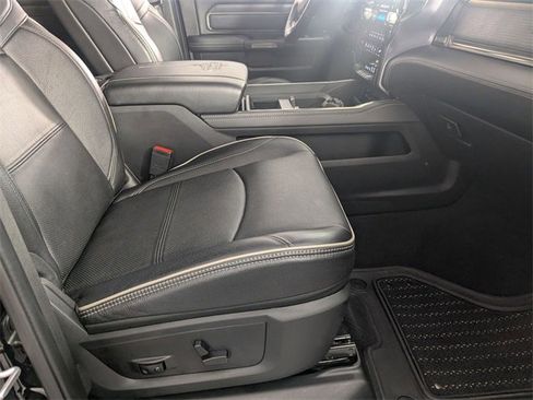 Used 2019 RAM 2500 Limited image 35