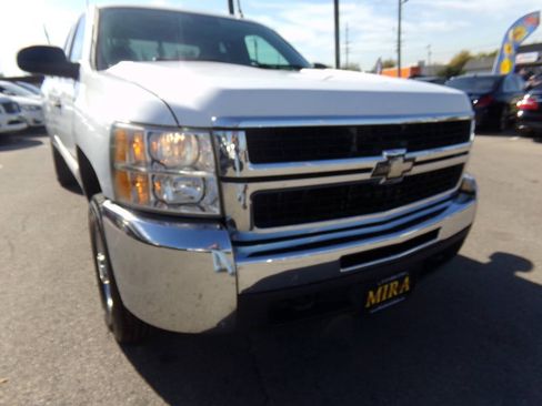 Used 2007 Chevrolet Silverado 2500 LT RWD image 50