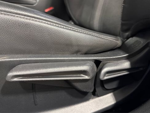 Used 2022 Honda Civic Sport image 18