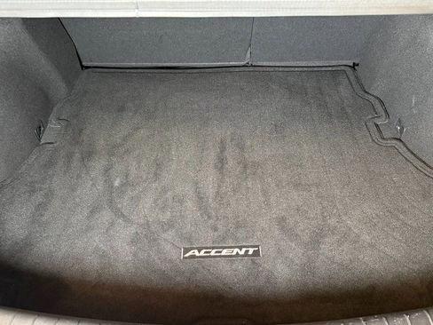 Used 2020 Hyundai Accent SE image 23