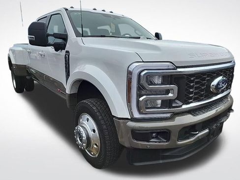 Used 2026 Ford F450 King Ranch w/ FX4 Off-Road Package AWD/4WD image 23