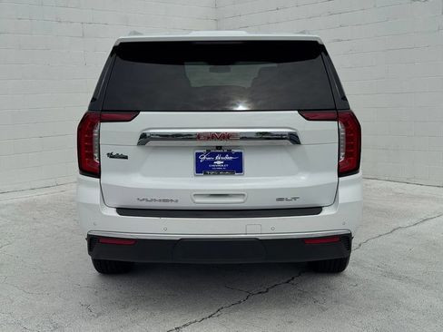 Used 2024 GMC Yukon XL SLT AWD/4WD image 11
