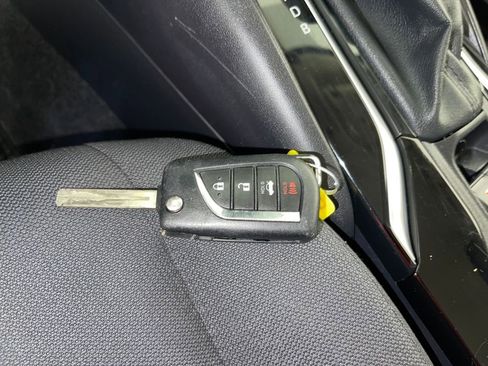 Certified 2022 Toyota Corolla LE image 24