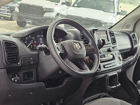 Used 2022 RAM ProMaster 2500 FWD image 10