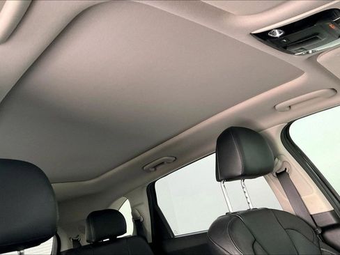 Used 2022 Kia Sorento SX Prestige image 22