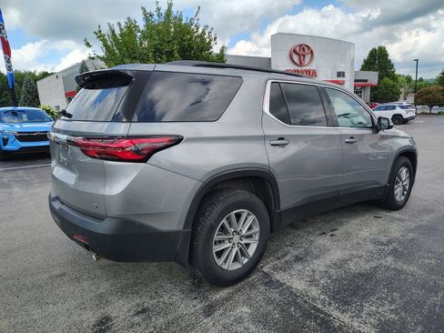 Used 2023 Chevrolet Traverse LT w/ LPO, Floor Liner Package AWD/4WD image 4