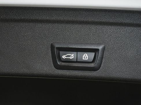 Used 2021 BMW X6 M w/ Executive Package AWD/4WD image 69