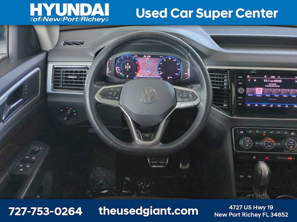 Used 2021 Volkswagen Atlas SEL R-Line FWD image 19