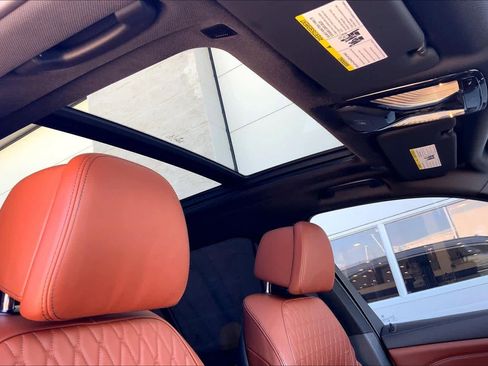 Used 2022 BMW X5 xDrive40i w/ Premium Package image 13