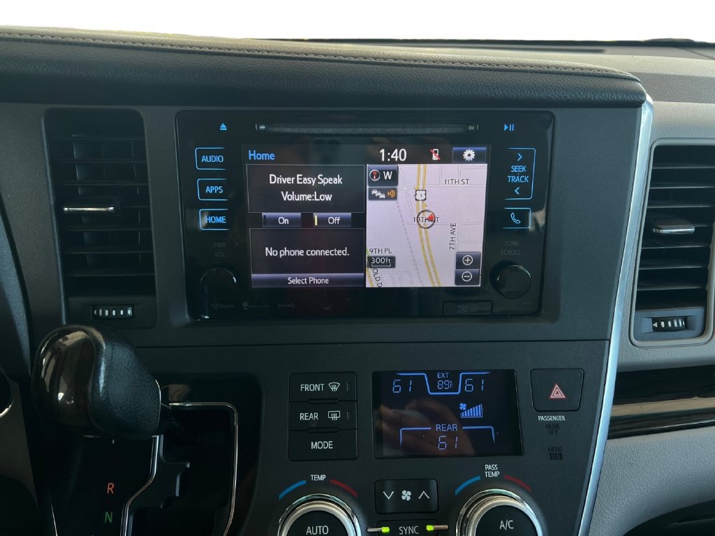 Used 2017 Toyota Sienna XLE w/ XLE Navigation Package AWD/4WD image 20