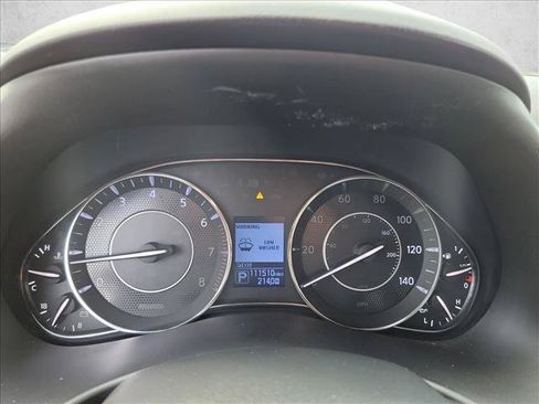 Used 2018 Nissan Armada Platinum w/ Captain Seat Package RWD image 18