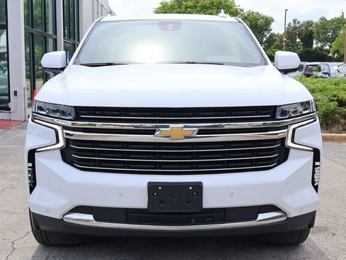 Used 2024 Chevrolet Suburban LT AWD/4WD image 12