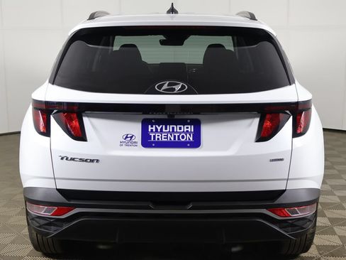 Certified 2024 Hyundai Tucson SEL AWD/4WD image 12