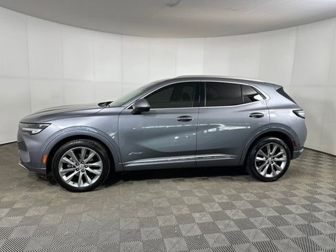 Used 2022 Buick Envision Avenir w/ Technology Package II image 6