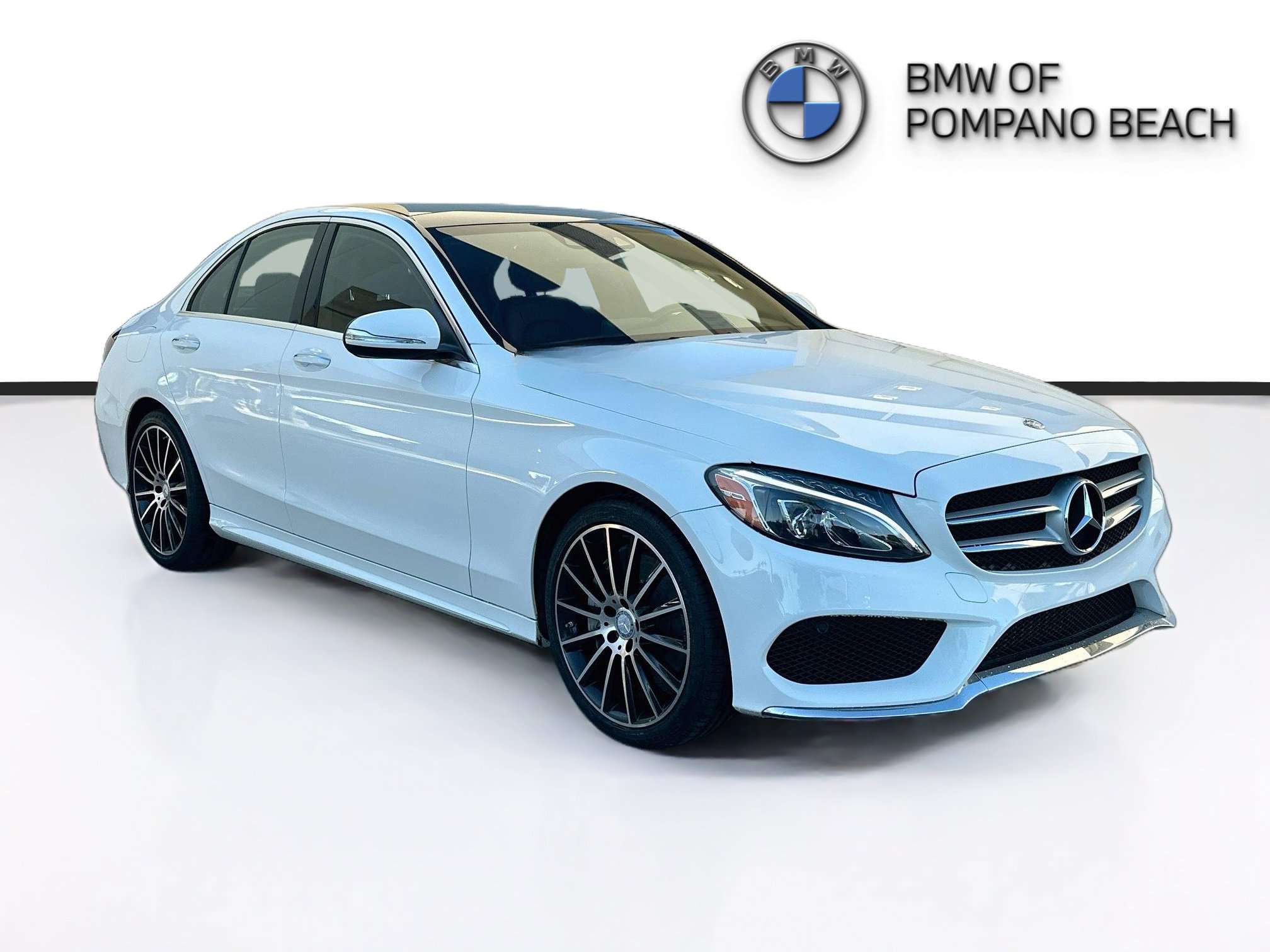 Used 2015 Mercedes-Benz C 300 Sedan image 1