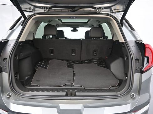 Used 2023 GMC Terrain Denali image 23