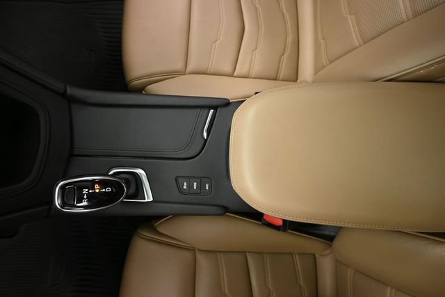 Used 2019 Cadillac XT5 Platinum AWD/4WD image 30