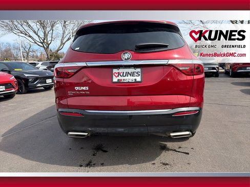 Used 2024 Buick Enclave Premium image 8