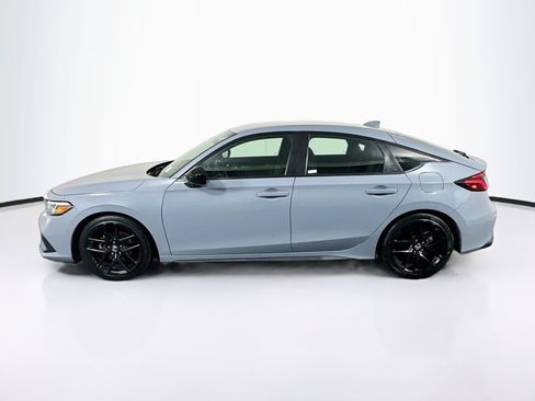 Used 2022 Honda Civic Sport image 4