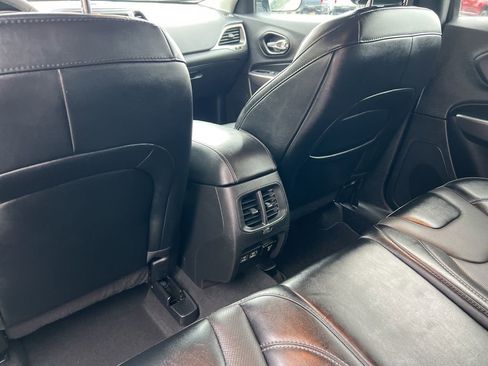 Used 2022 Jeep Cherokee Latitude Lux image 27