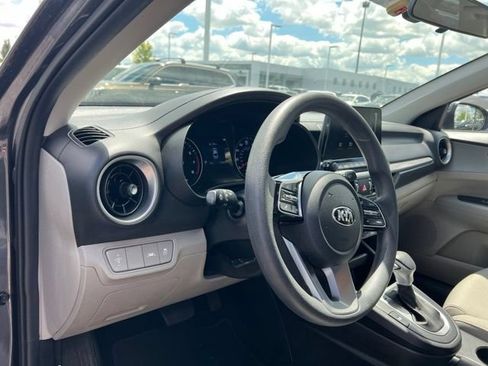 Certified 2021 Kia Forte LXS FWD image 10
