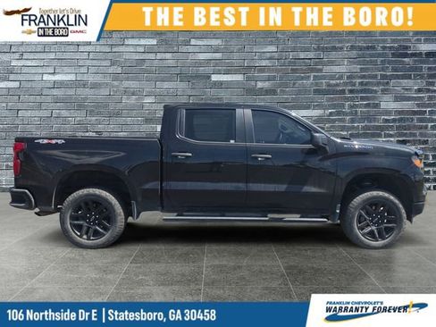 Used 2023 Chevrolet Silverado 1500 Custom image 6