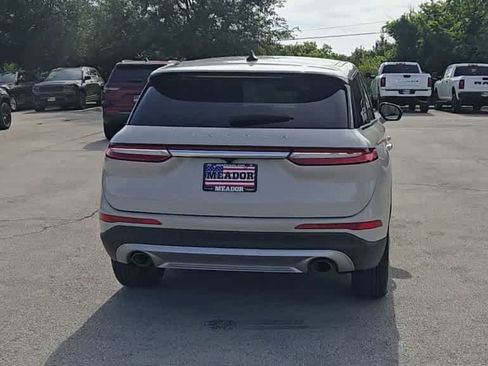 Used 2023 Lincoln Corsair FWD image 7