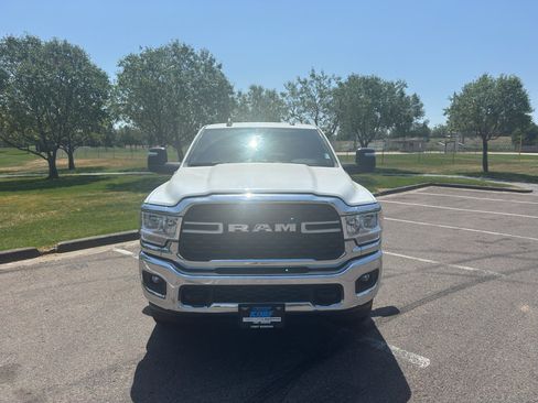 Used 2024 RAM 2500 Big Horn AWD/4WD image 8
