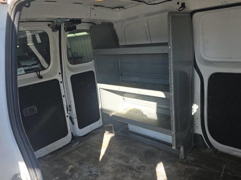 Used 2020 Nissan NV200 S w/ Back Door Glass Package image 9
