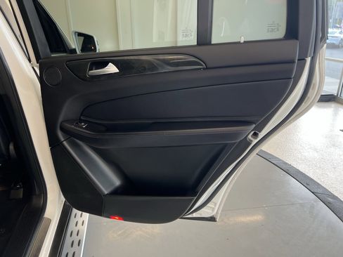 Used 2018 Mercedes-Benz GLS 450 GLS 450 image 46