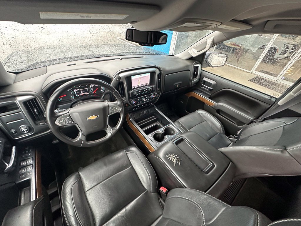 Used 2015 Chevrolet Silverado 1500 LTZ w/ Texas Edition, 1LZ Trim RWD image 16