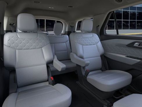New 2026 Ford Explorer Platinum w/ LUX Leather Package image 13
