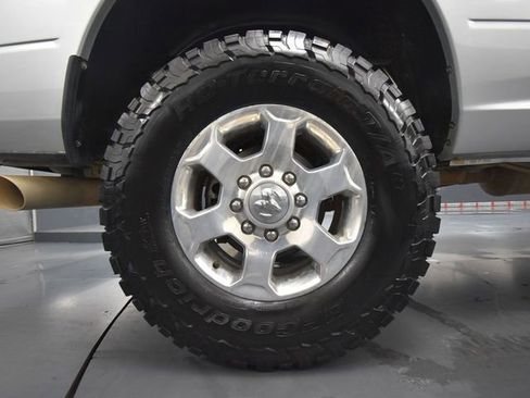 Used 2016 RAM 3500 Big Horn image 16