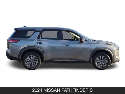 Certified 2024 Nissan Pathfinder S FWD image 6