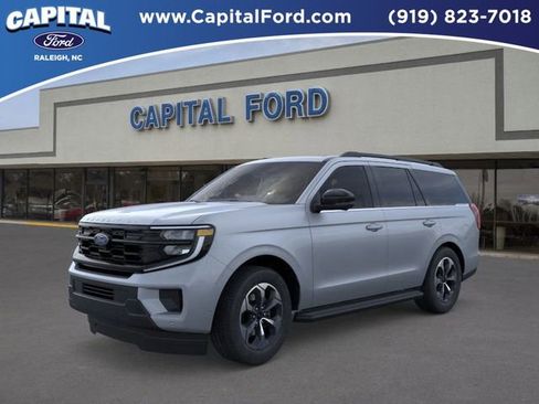 New 2026 Ford Expedition Active image 1