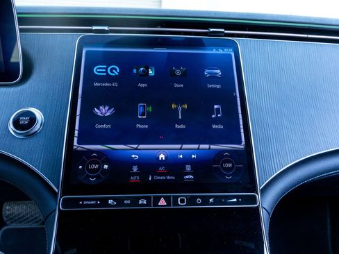 Used 2023 Mercedes-Benz EQS 450+ 4MATIC Sedan image 18