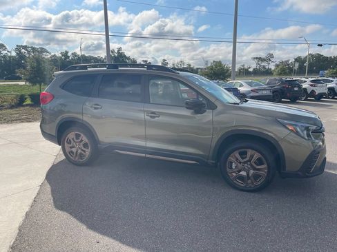 Certified 2025 Subaru Ascent Bronze Edition w/ Popular Package #2 AWD/4WD image 4