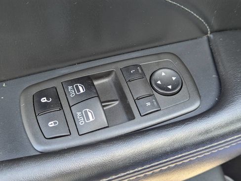 Used 2022 Dodge Challenger SXT w/ Plus Package AWD/4WD image 21