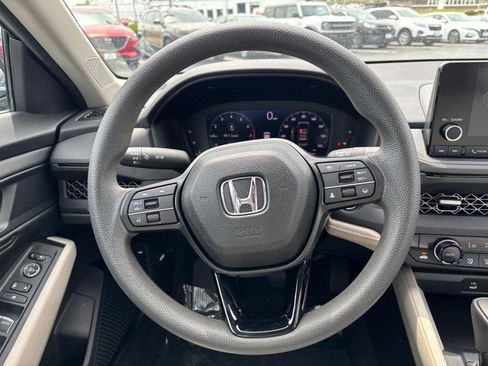Used 2024 Honda Accord EX image 12
