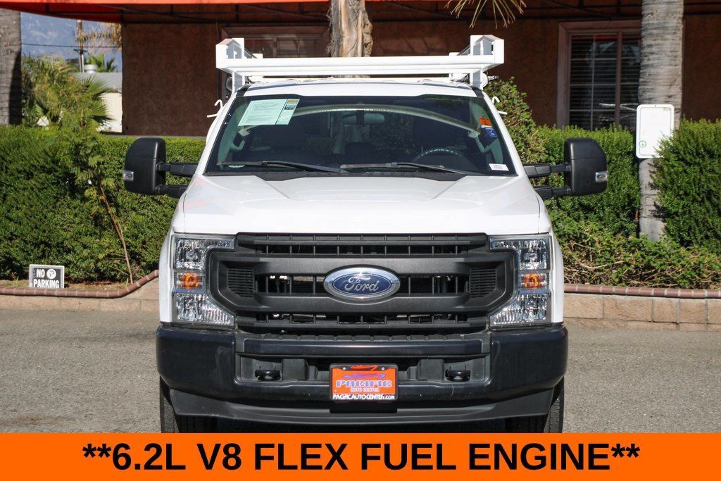 Used 2022 Ford F250 XL w/ Power Equipment Group RWD image 3