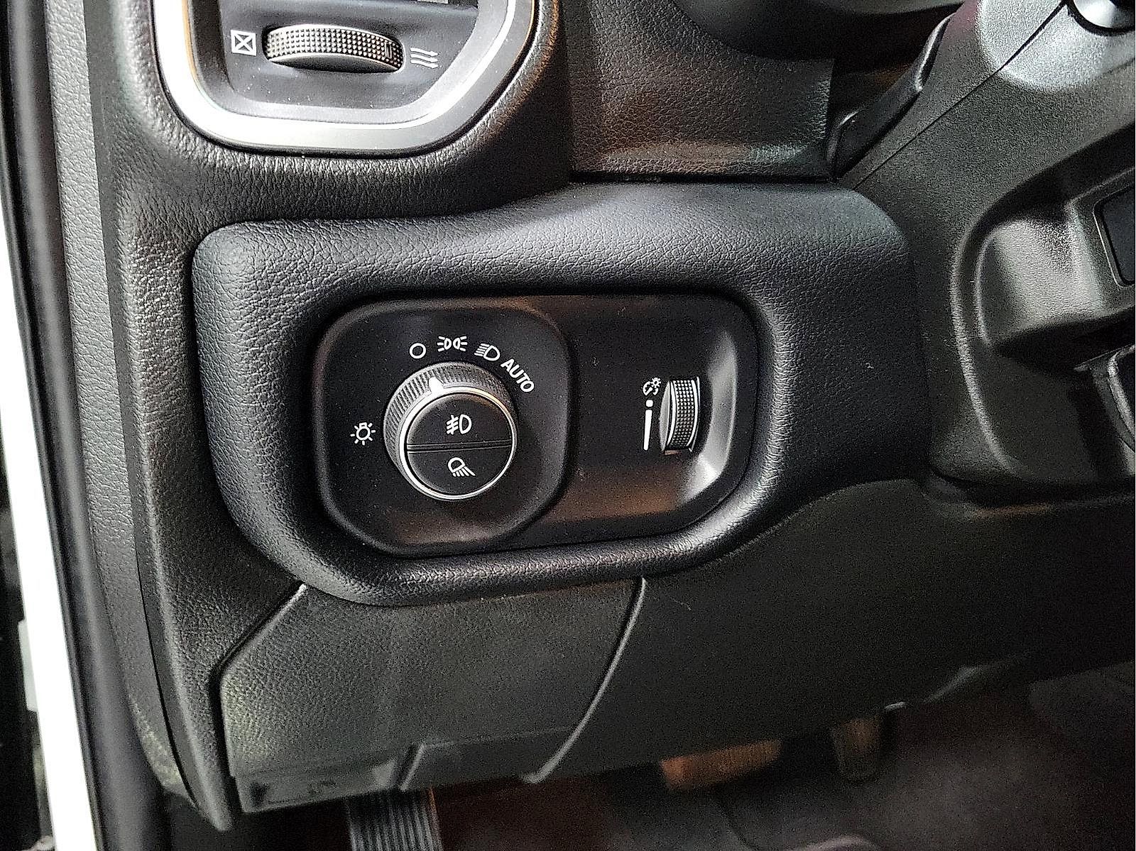 Used 2026 RAM 2500 Big Horn AWD/4WD image 14
