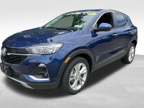 Used 2023 Buick Encore GX Preferred w/ Cold Weather Comfort Package AWD/4WD image 2